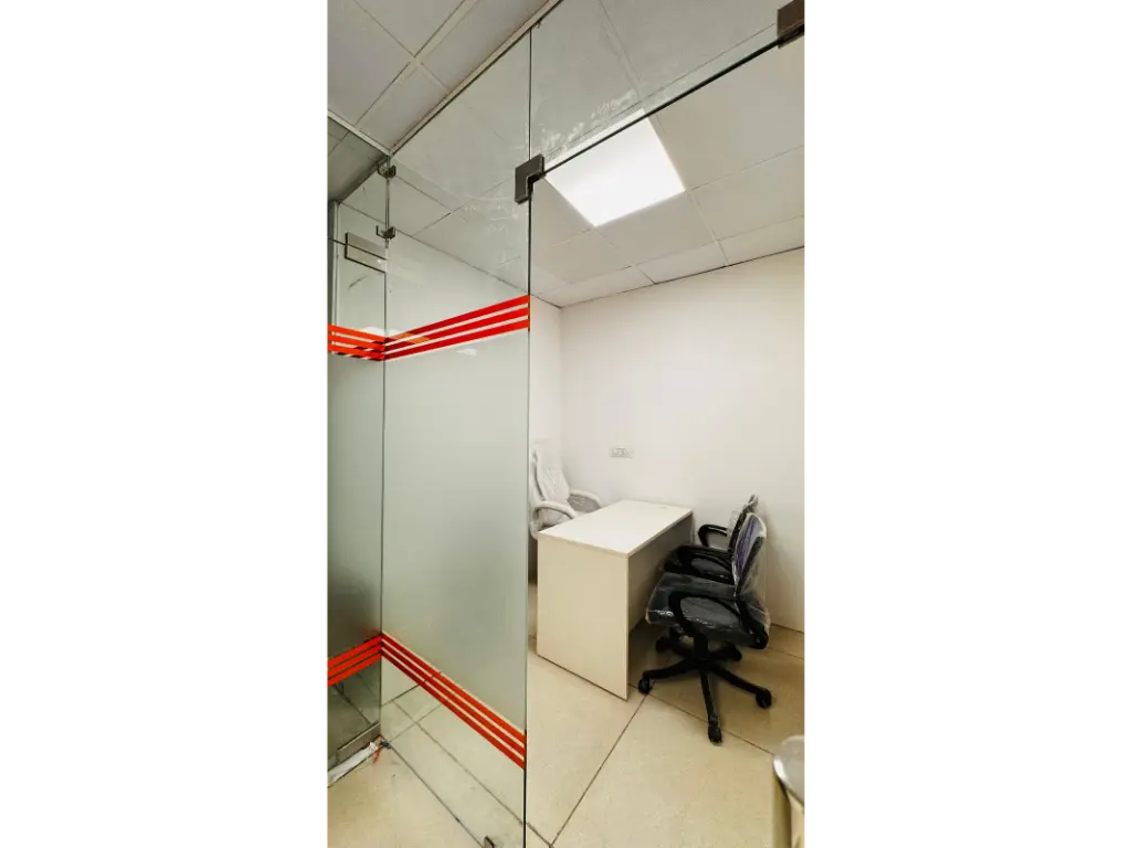 625379345_co working (8).webp
